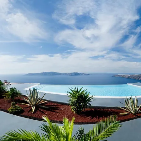 Hotel Anastasis And *