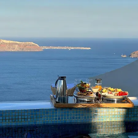 Hotel Anastasis And *